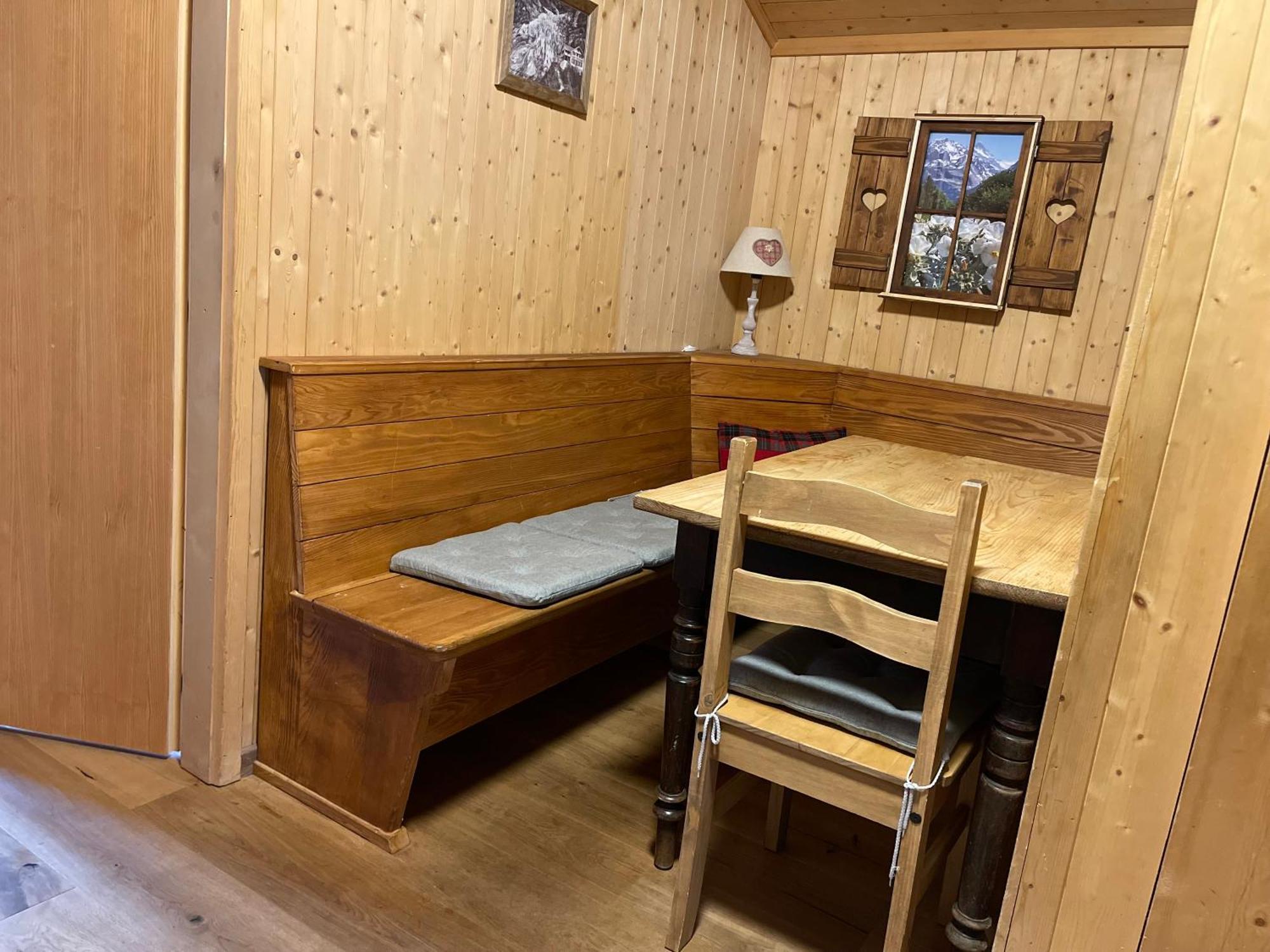 Hotel Jaegerstuebli 格林德瓦 外观 照片
